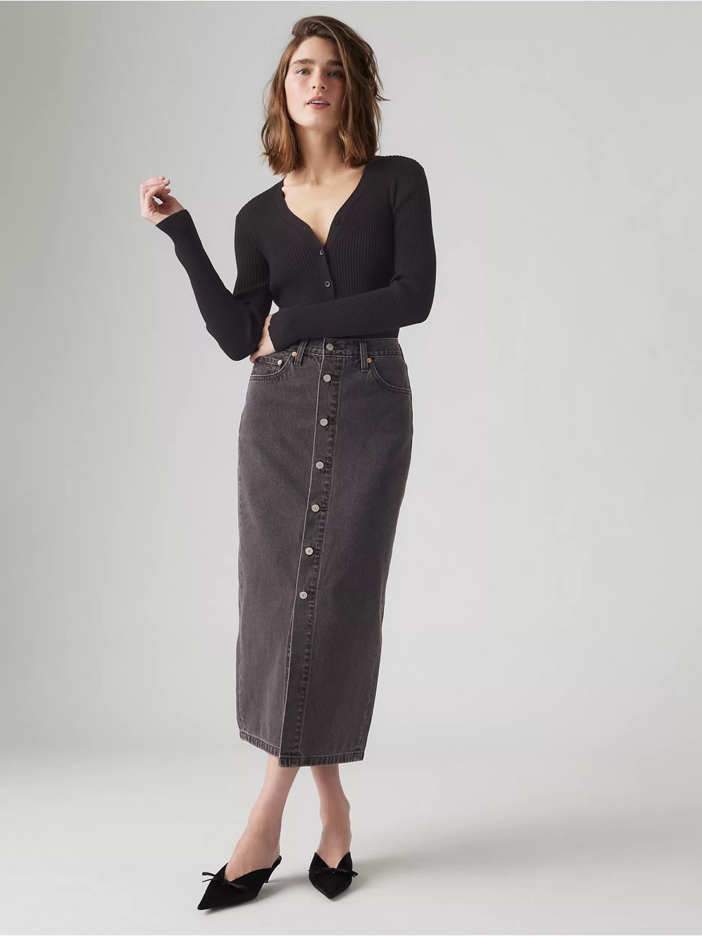 Levi’s Premium Black Denim Midi Skirt - Button Front - Size 29